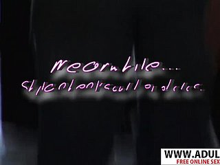 老步妈妈孟菲斯梦露，夏拉·史戴尔兹诱惑嘛触摸朋友