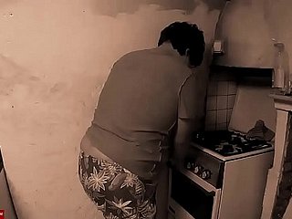 Shacking up to de armoedige keuken. SAN161