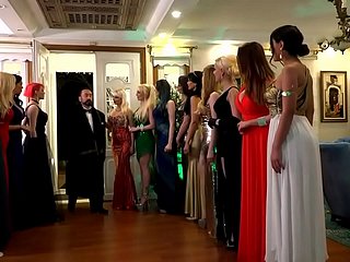 Türkisch-Lehrer Adnan Oktar Neues Jahr-Feier