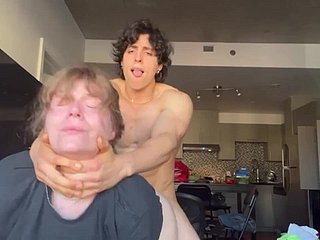 Arab psycho bonking his milf neighbour