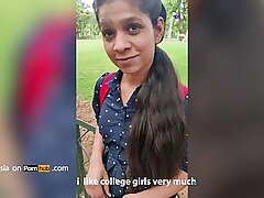 भारतीय कॉलेज की लड़की पैसे के लिए सेक्स के लिए सहमत और होटल के कमरे में गड़बड़ - भारतीय हिंदी ऑडियो