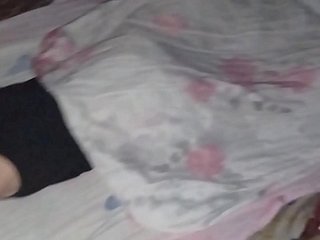 メイドを起こしてセックスしてもらいました、とても楽しかったです