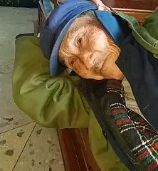 yaşlı adamın emri