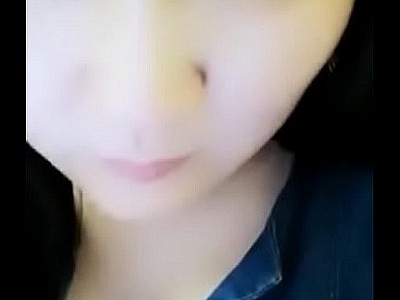 淫荡 少妇 勾搭 滴滴 司机 开 房, 还 打电话 叫来 朋友 一块 玩 3P, 直播 裸 聊: 75UJ.COM