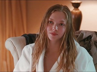 Amanda Seyfried & Julianne Moore - Chloe (2009)