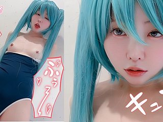 يرجى مشاهدة استمناء AHEGAO HENTAI للفتاة الصغيرة هاتسوني ميكو بيبي يورين