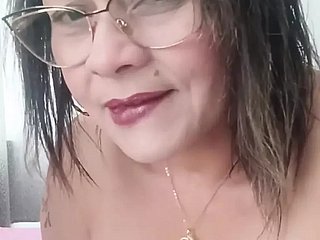 Hot Mature Shows In what way to Use an Anal Placard increased by Masturbates with a Beamy Dildo