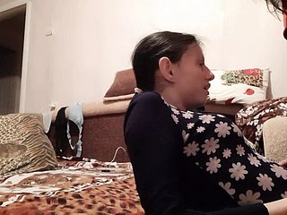Трахается в рот с соседом