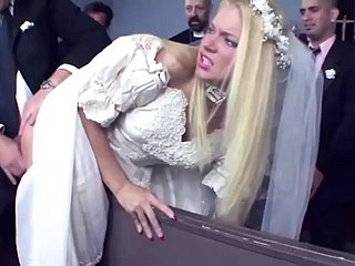 Pengantin Butuh DP