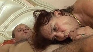 毛老太得到她的头发做