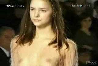 Oops - Unmentionables Chute Personify - Vedere attraverso e nudo - in TV - Compilation