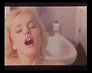 Perawat Be beneficial to Kesenangan (1985) LENGKAP Motion picture VINTAGE