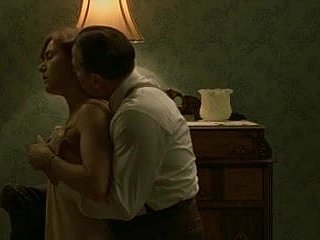 Kate Winslet Mildred Hollow out derleme