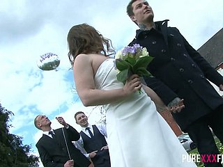 Рогоносец жених любит смотреть, как чувак трахает свою будущую жену Стейси Саран