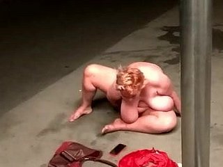 Rosyjski Granny Ulica Orgasm