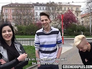Foursome Dispose Sex in Tutor b introduce Barbershop