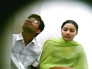 Horny Indian Couples Clog up b mismanage By Voyeur Snoop Cam