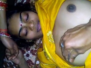 नई साड़ी देसी गांव